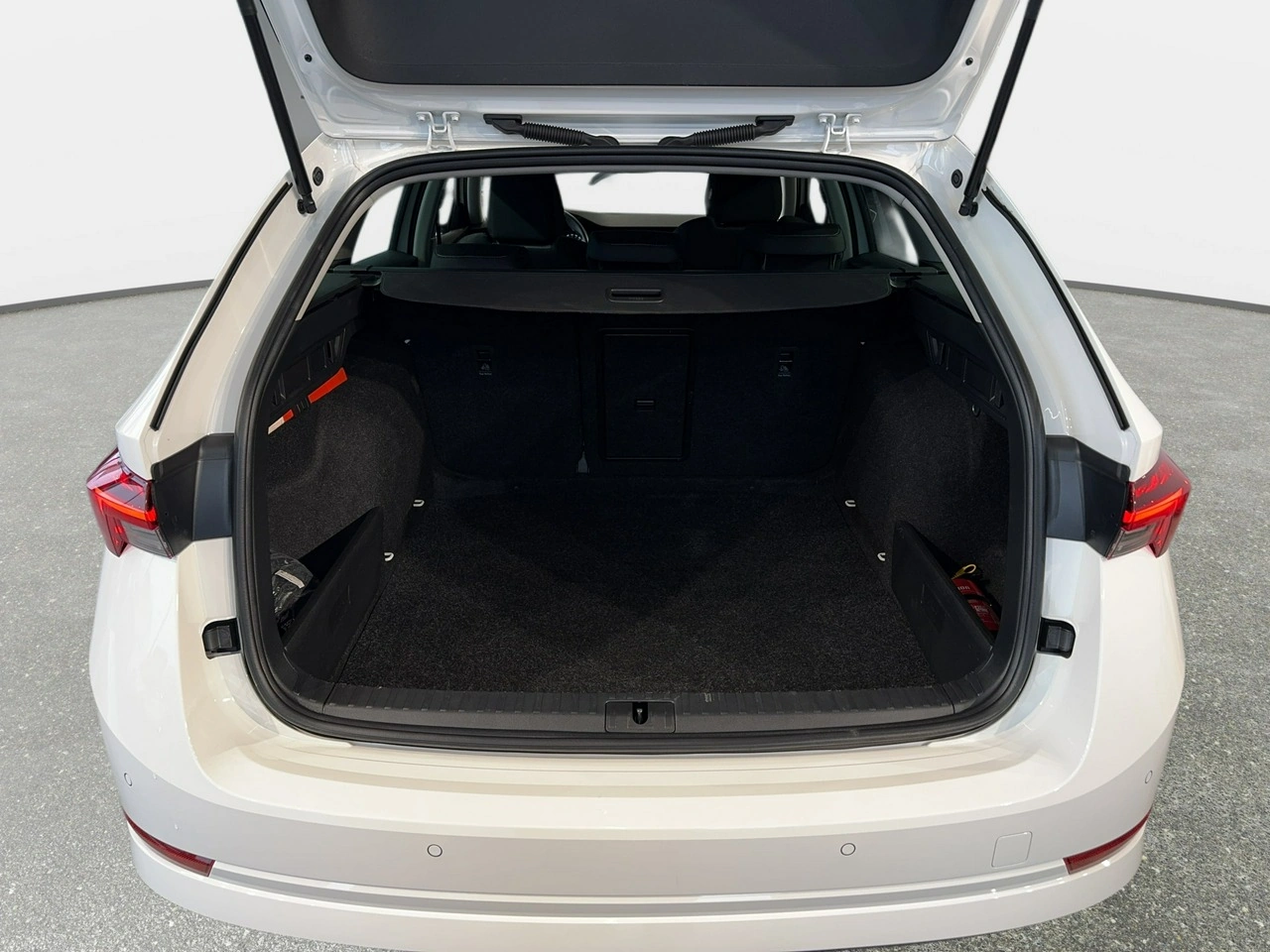 Skoda Octavia - Zdjęcie 13