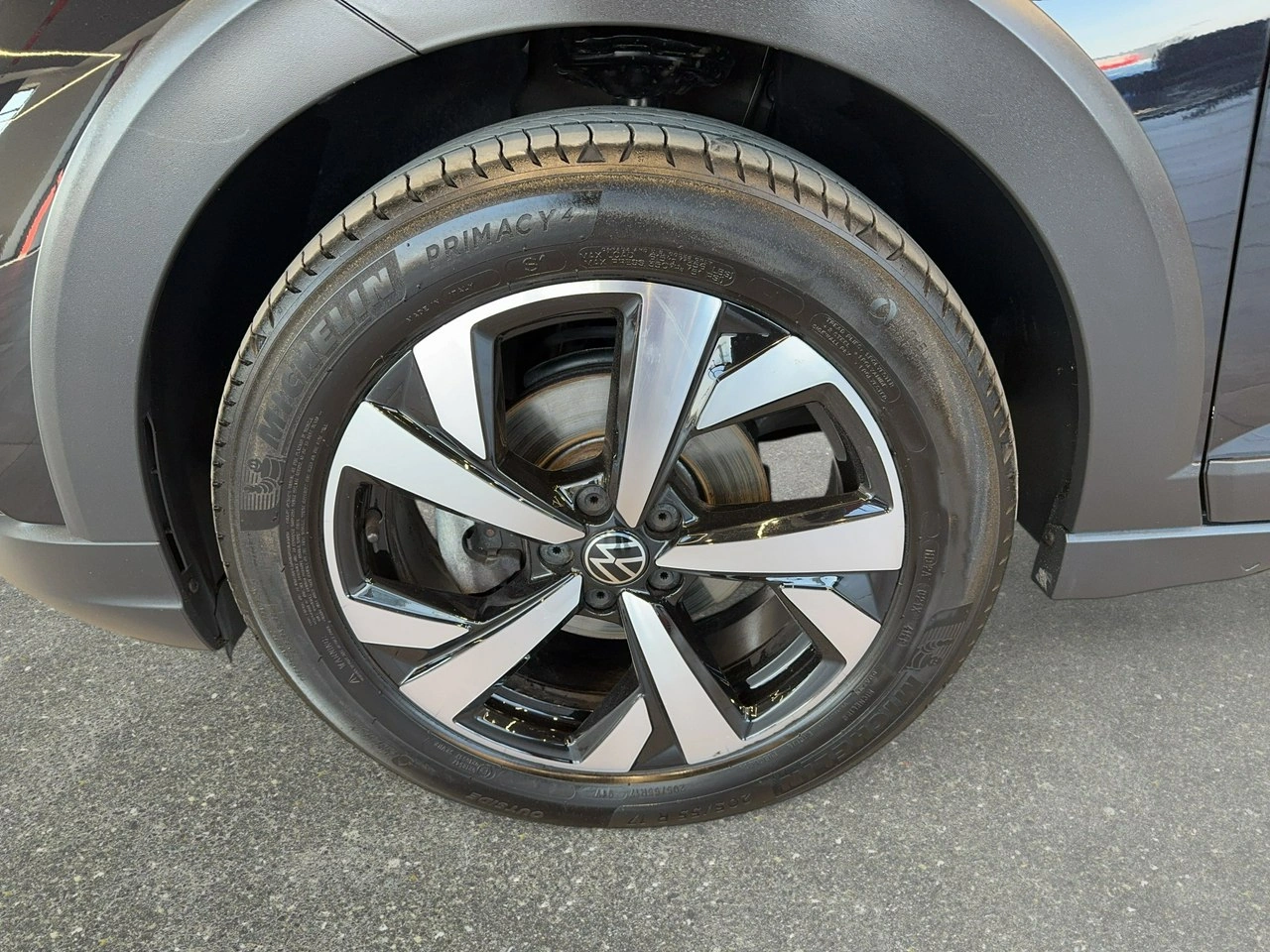 Volkswagen Taigo - Zdjęcie 9