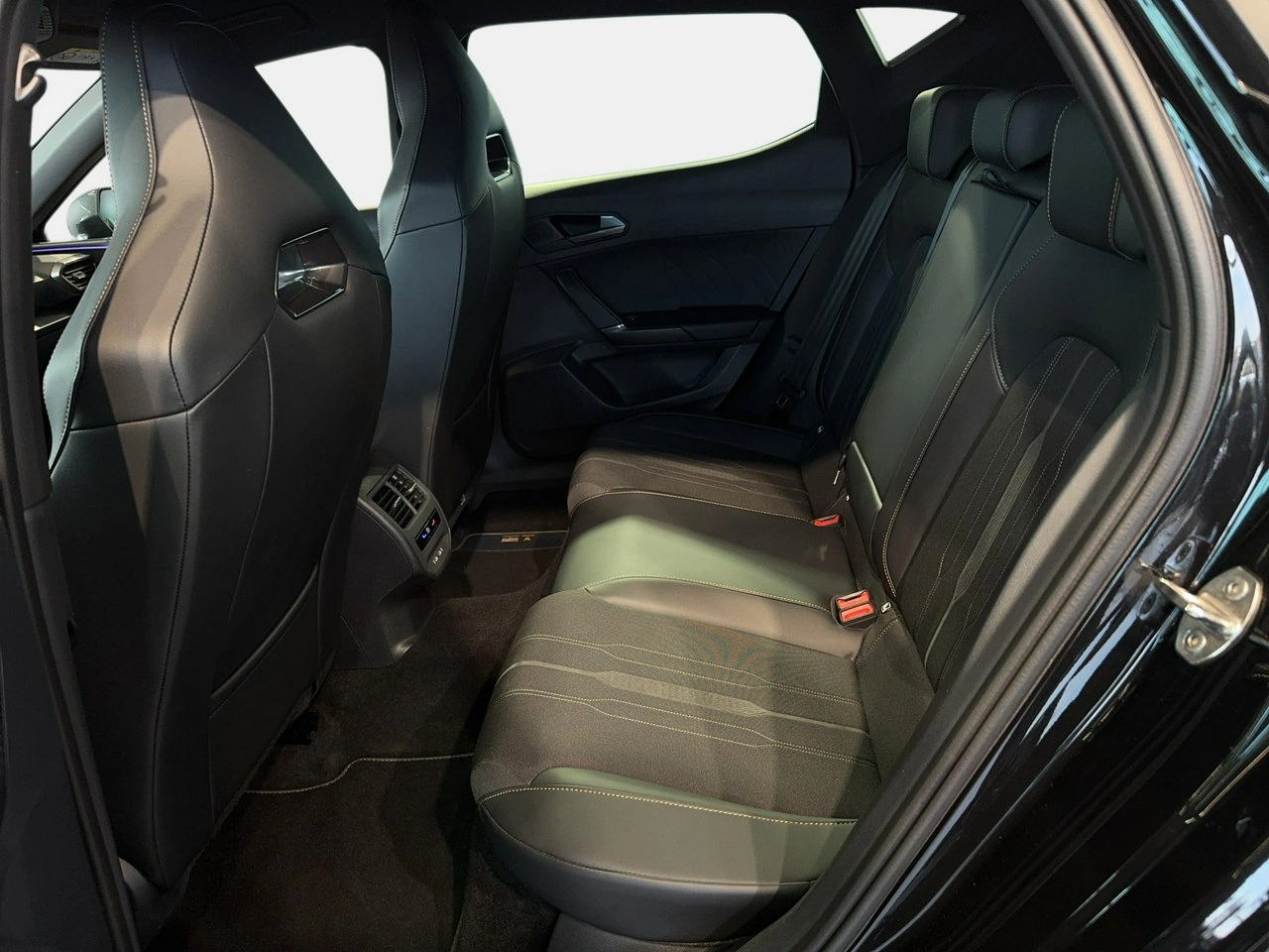 Cupra Leon - Zdjęcie 14