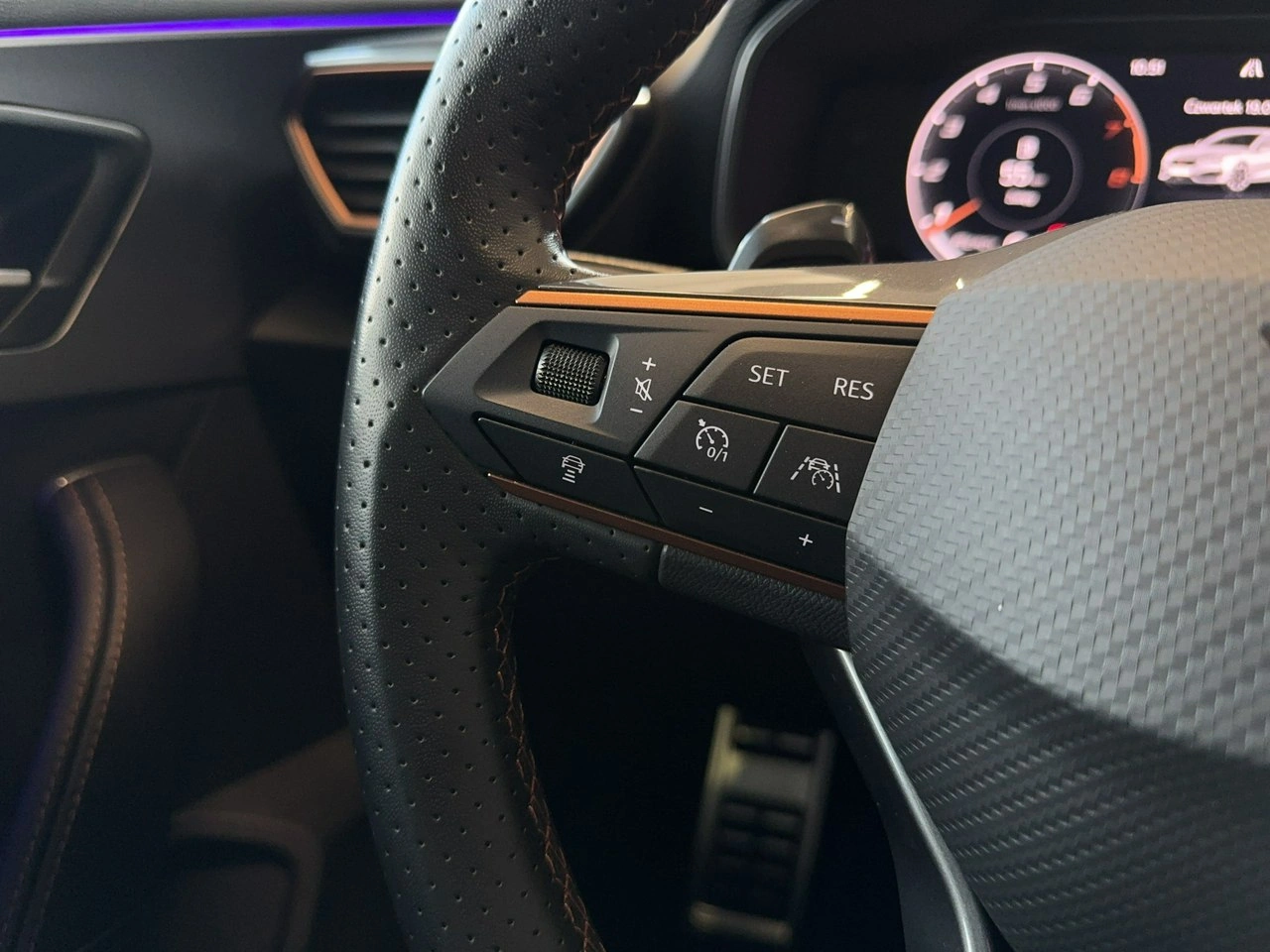 Cupra Leon - Zdjęcie 18