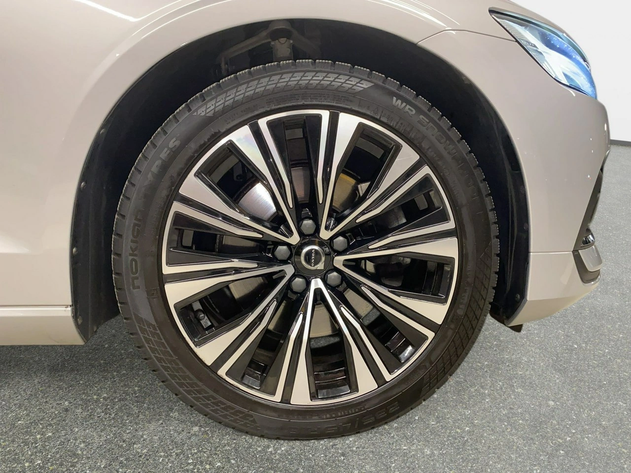 Volvo S60 - Zdjęcie 9