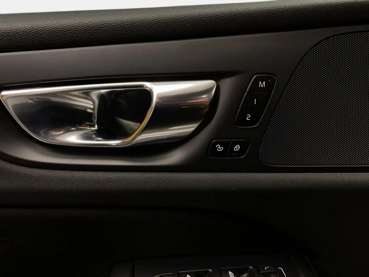 Volvo S60 - Zdjęcie 37