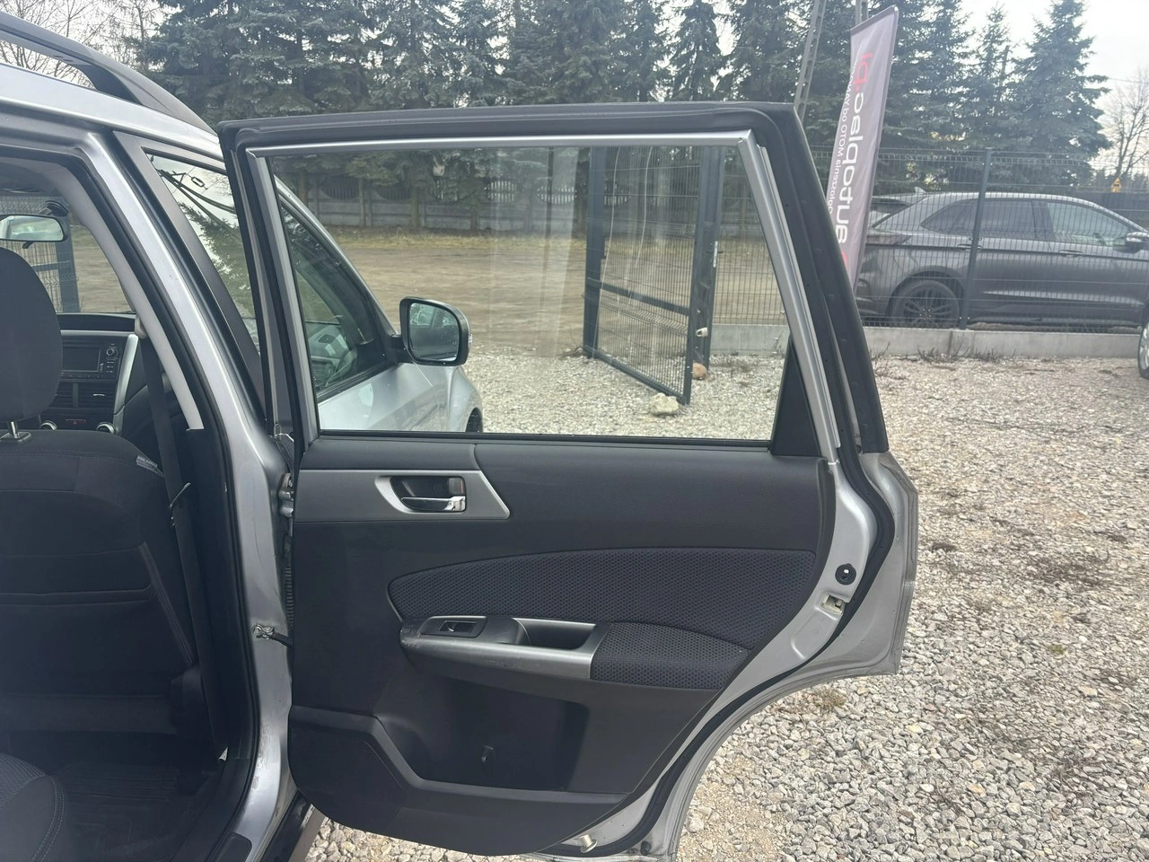 Subaru Forester - Zdjęcie 32