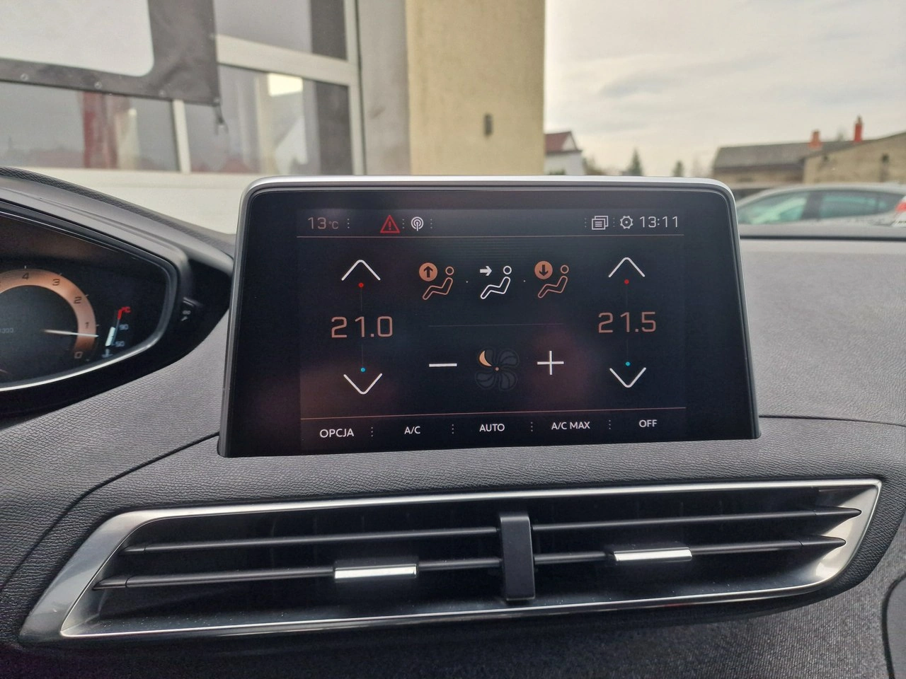 Peugeot 3008 - Zdjęcie 29