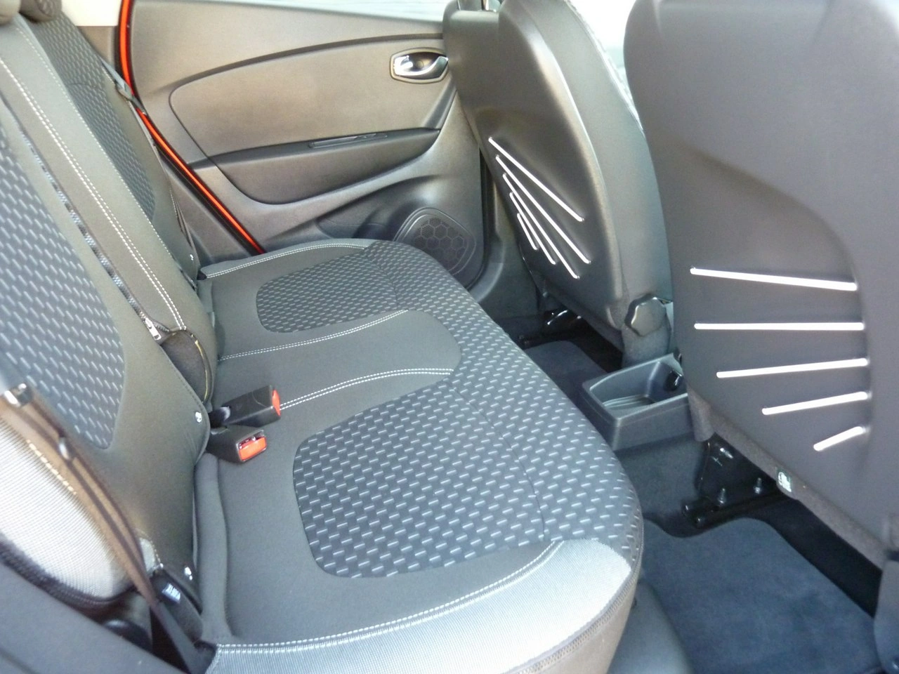 Renault Captur - Zdjęcie 12