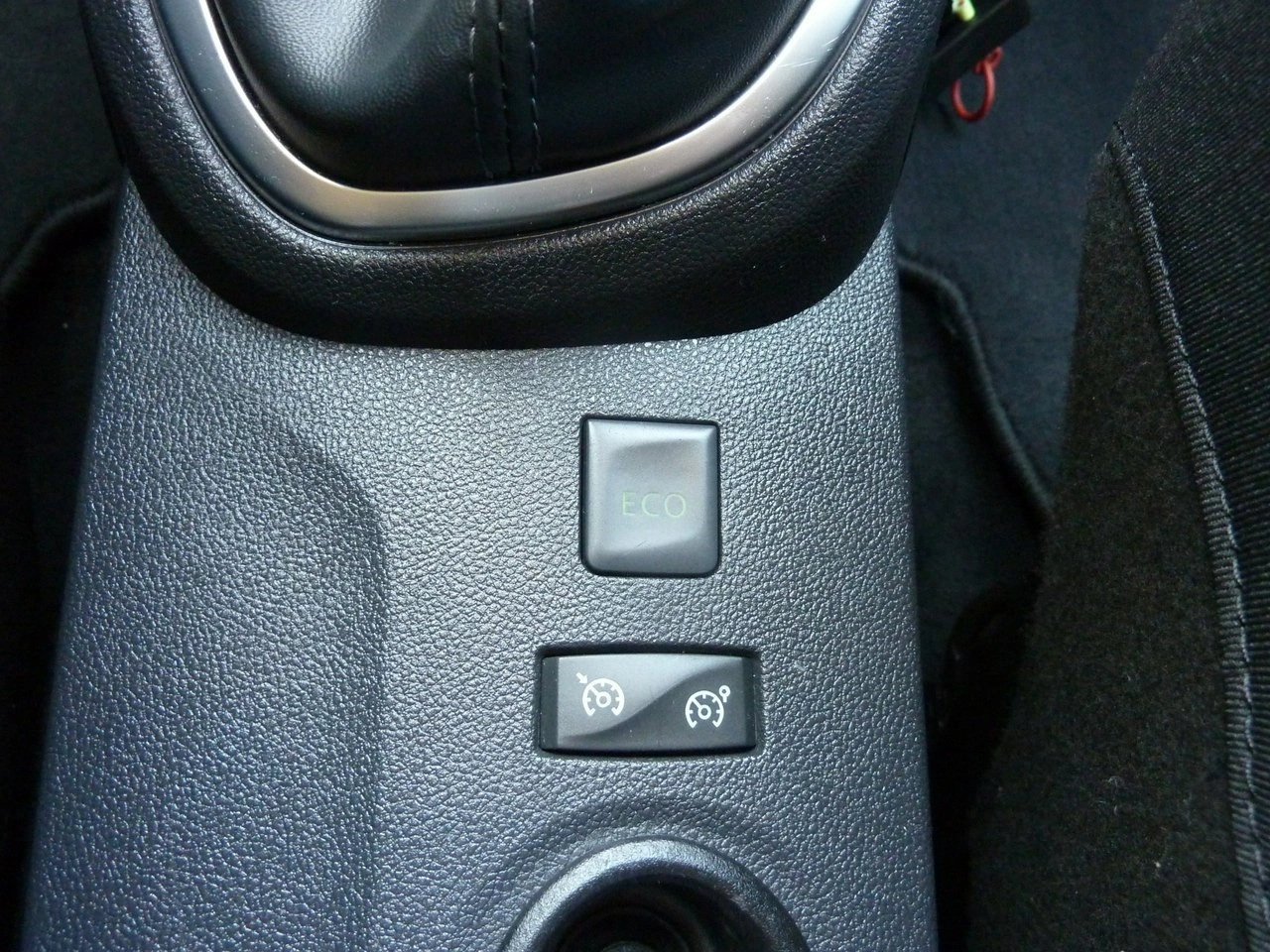 Renault Captur - Zdjęcie 32