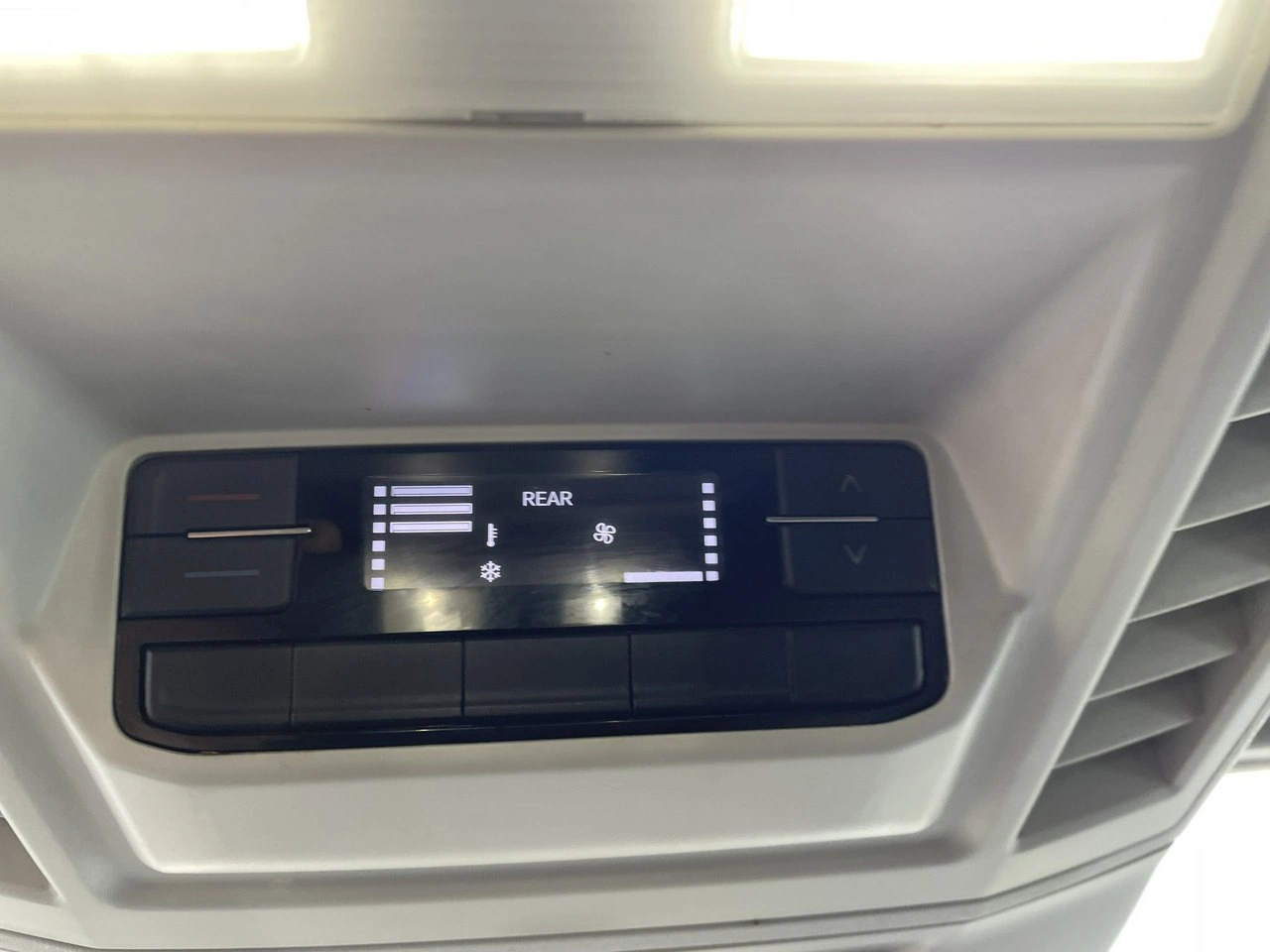 Volkswagen Crafter - Zdjęcie 15