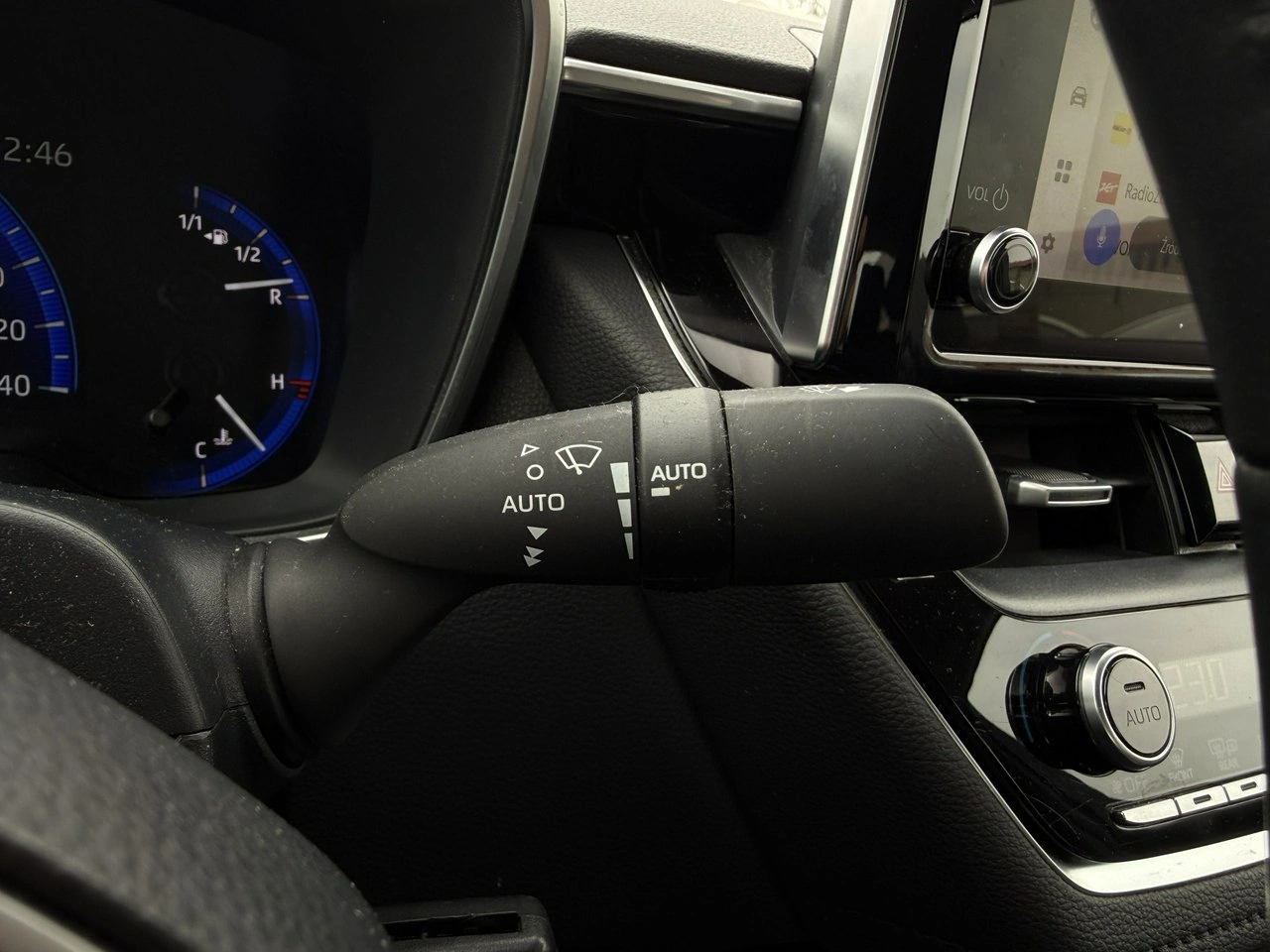 Toyota Corolla - Zdjęcie 9