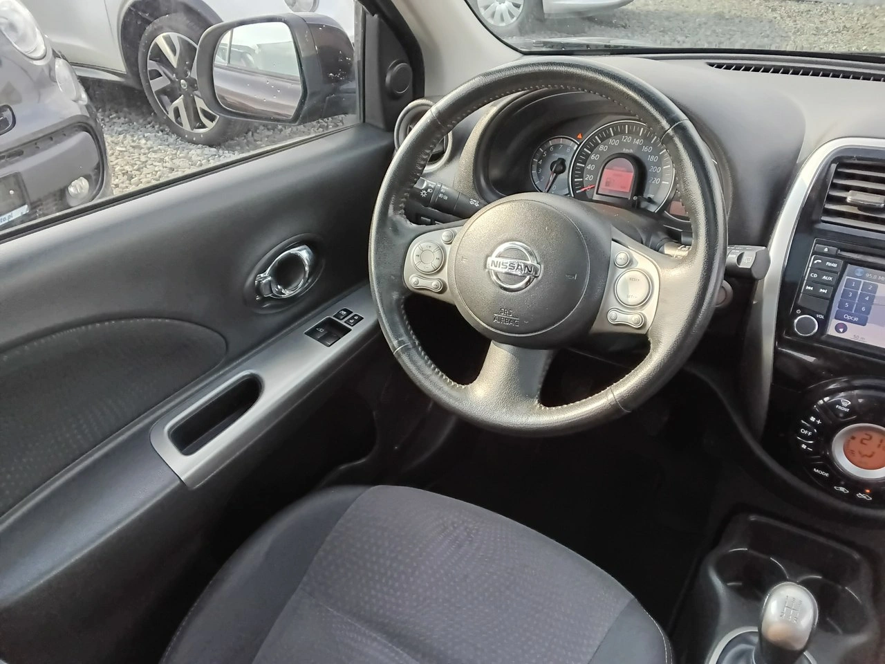 Nissan Micra - Zdjęcie 13