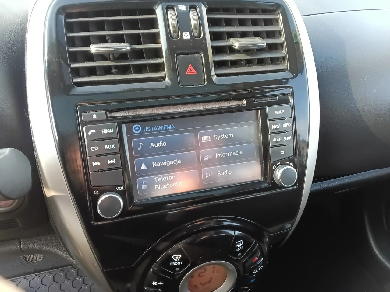 Nissan Micra - Zdjęcie 17