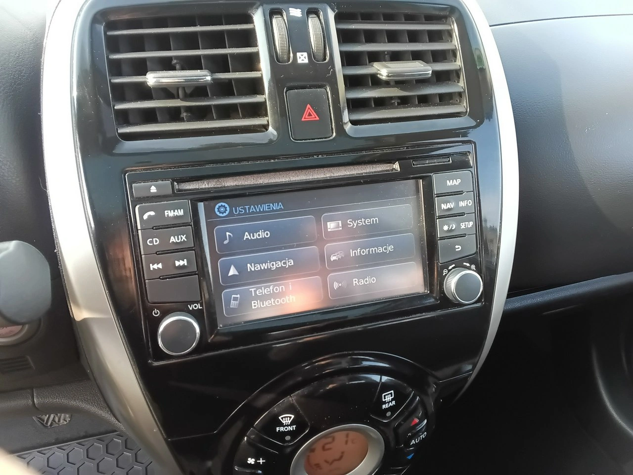 Nissan Micra - Zdjęcie 17