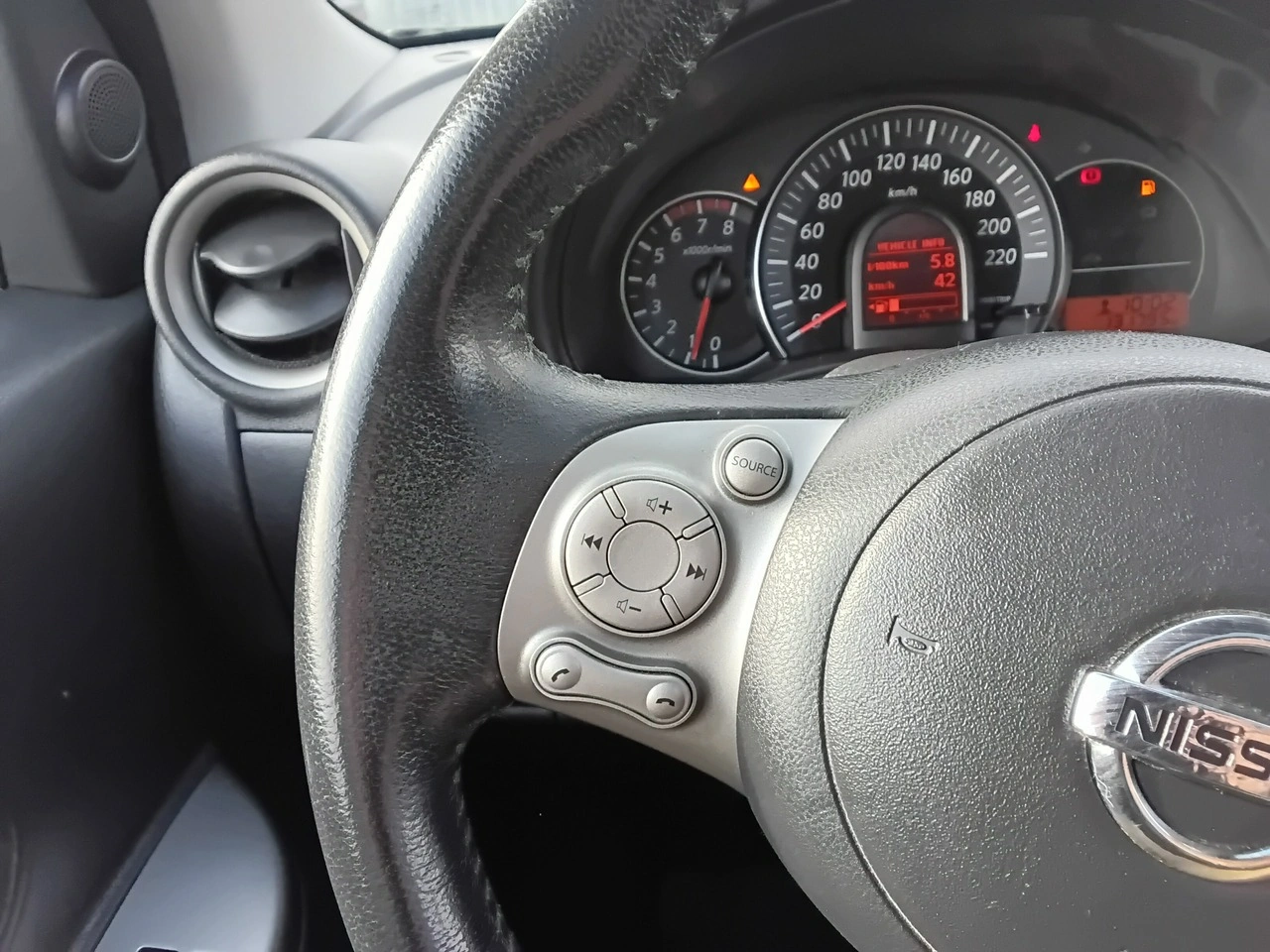 Nissan Micra - Zdjęcie 26