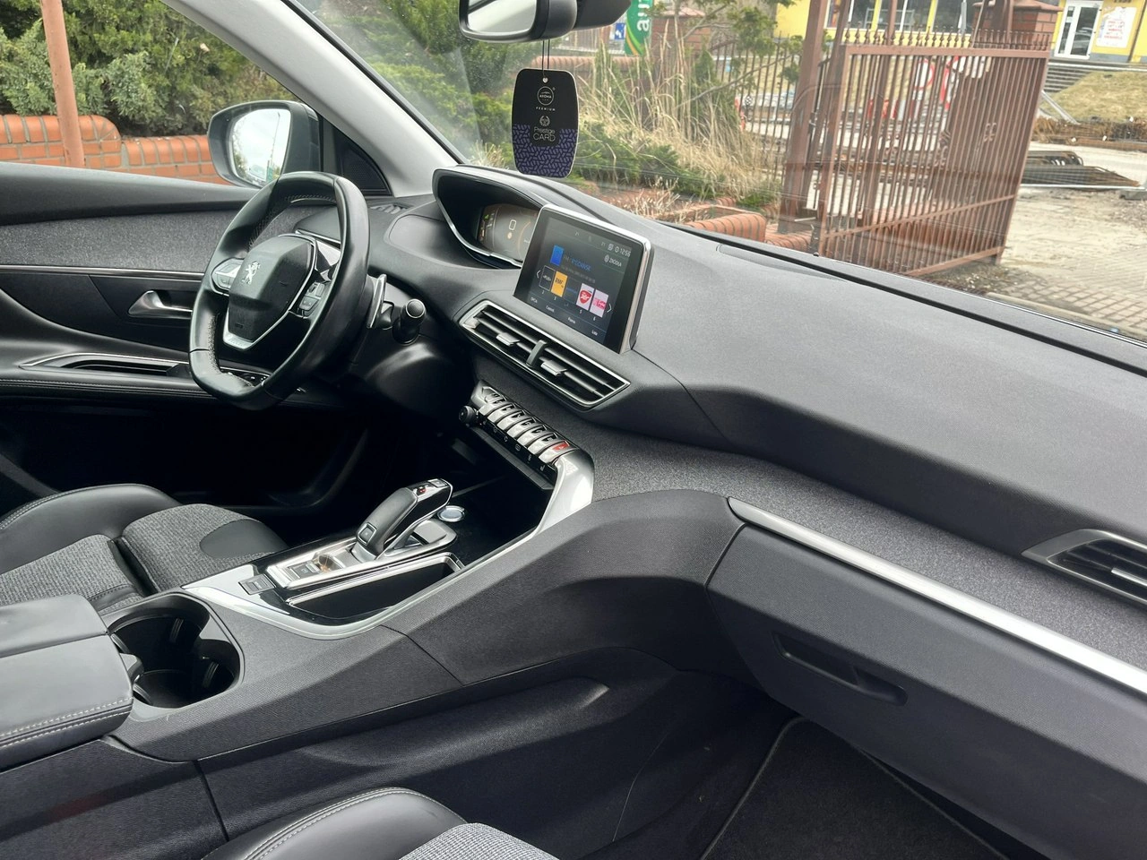 Peugeot 3008 - Zdjęcie 12