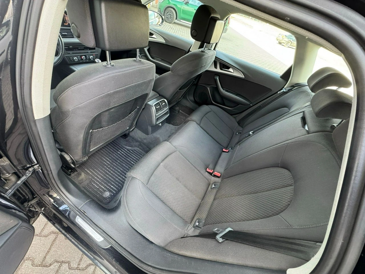 Audi A6 - Zdjęcie 16