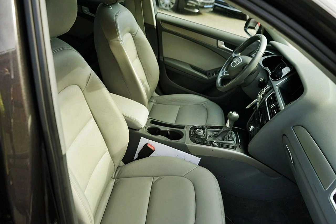 Audi A4 - Zdjęcie 13