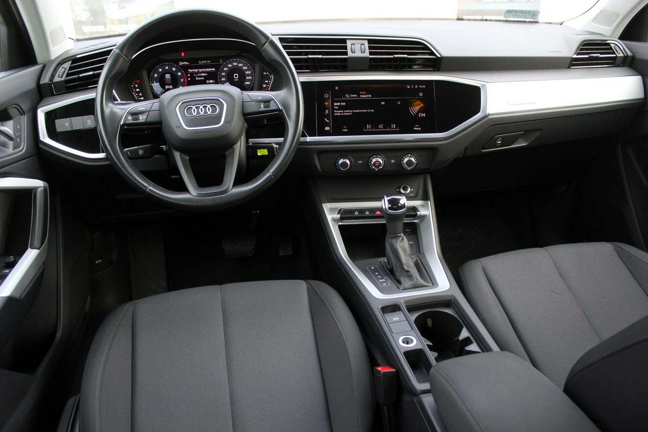 Audi Q3 - Zdjęcie 10