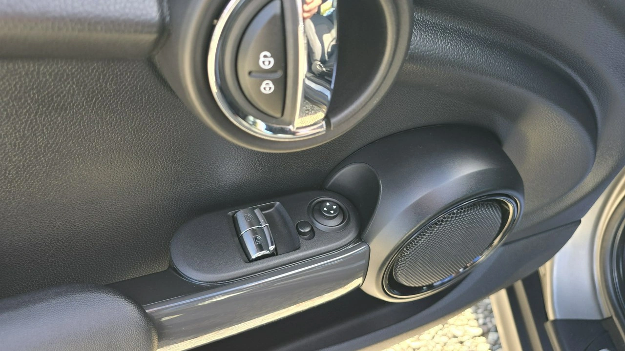 MINI ONE - Zdjęcie 16