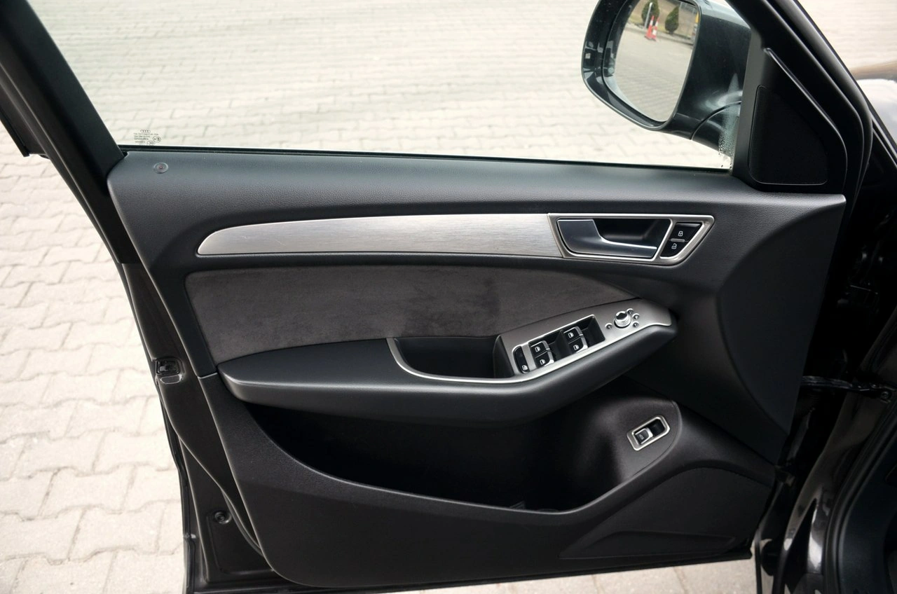 Audi Q5 - Zdjęcie 14