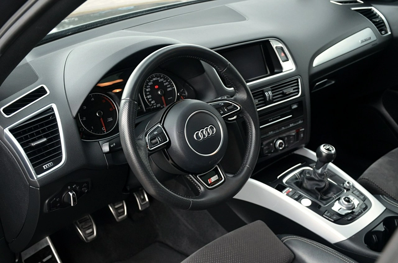 Audi Q5 - Zdjęcie 16
