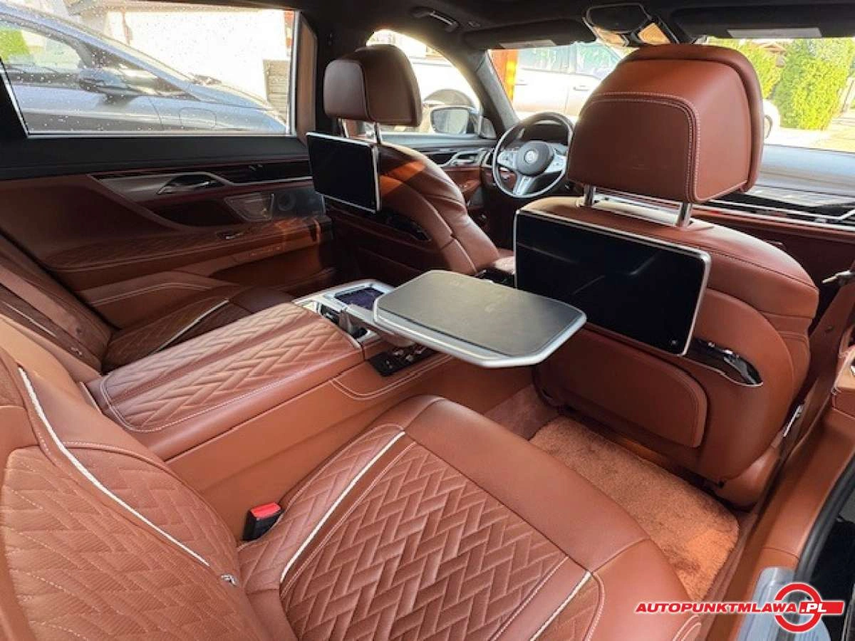 BMW Seria 7 - Zdjęcie 17