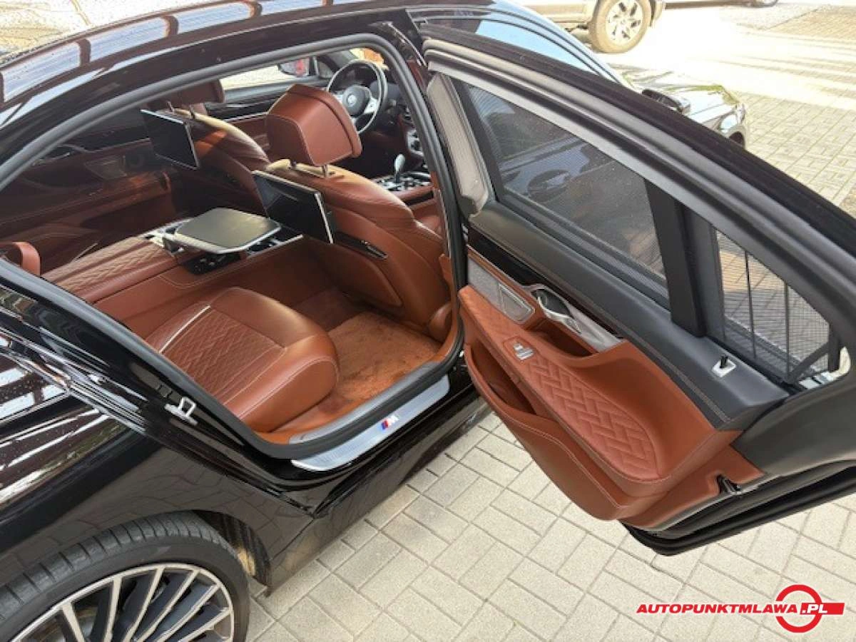 BMW Seria 7 - Zdjęcie 15