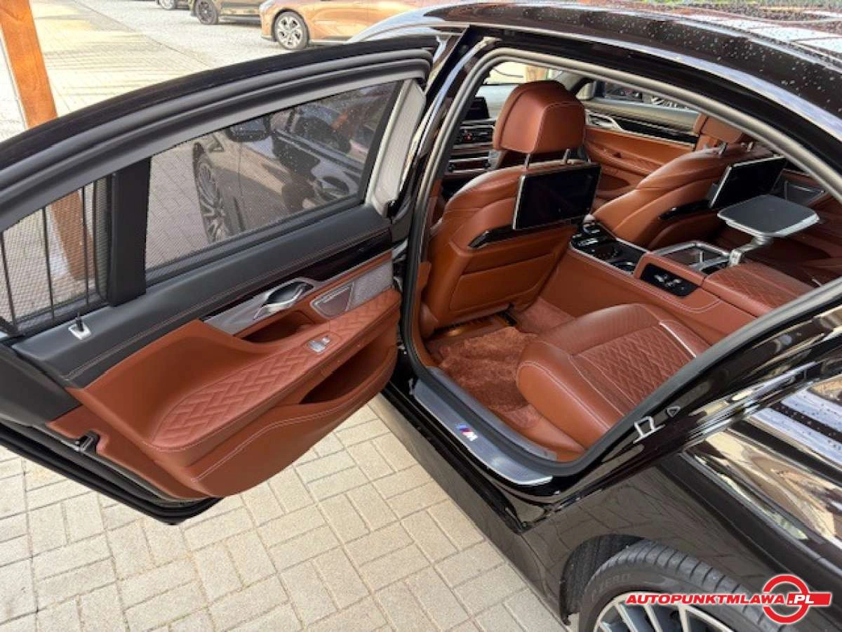 BMW Seria 7 - Zdjęcie 18