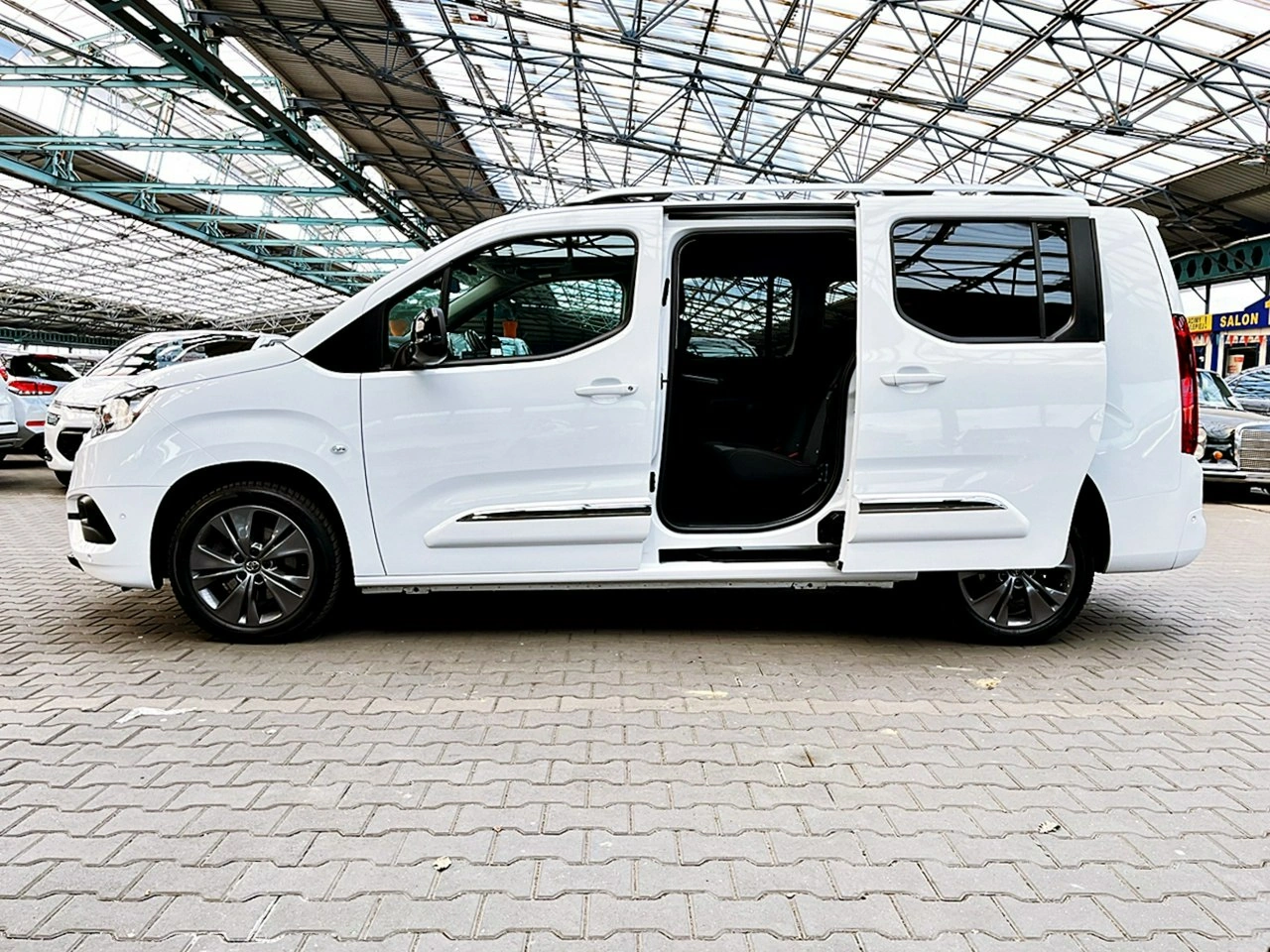 Toyota Proace City Verso - Zdjęcie 59
