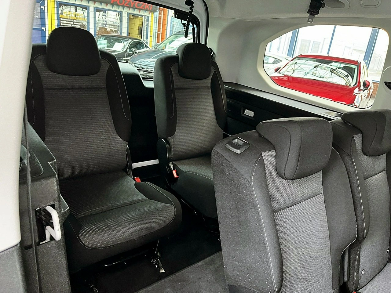Toyota Proace City Verso - Zdjęcie 12