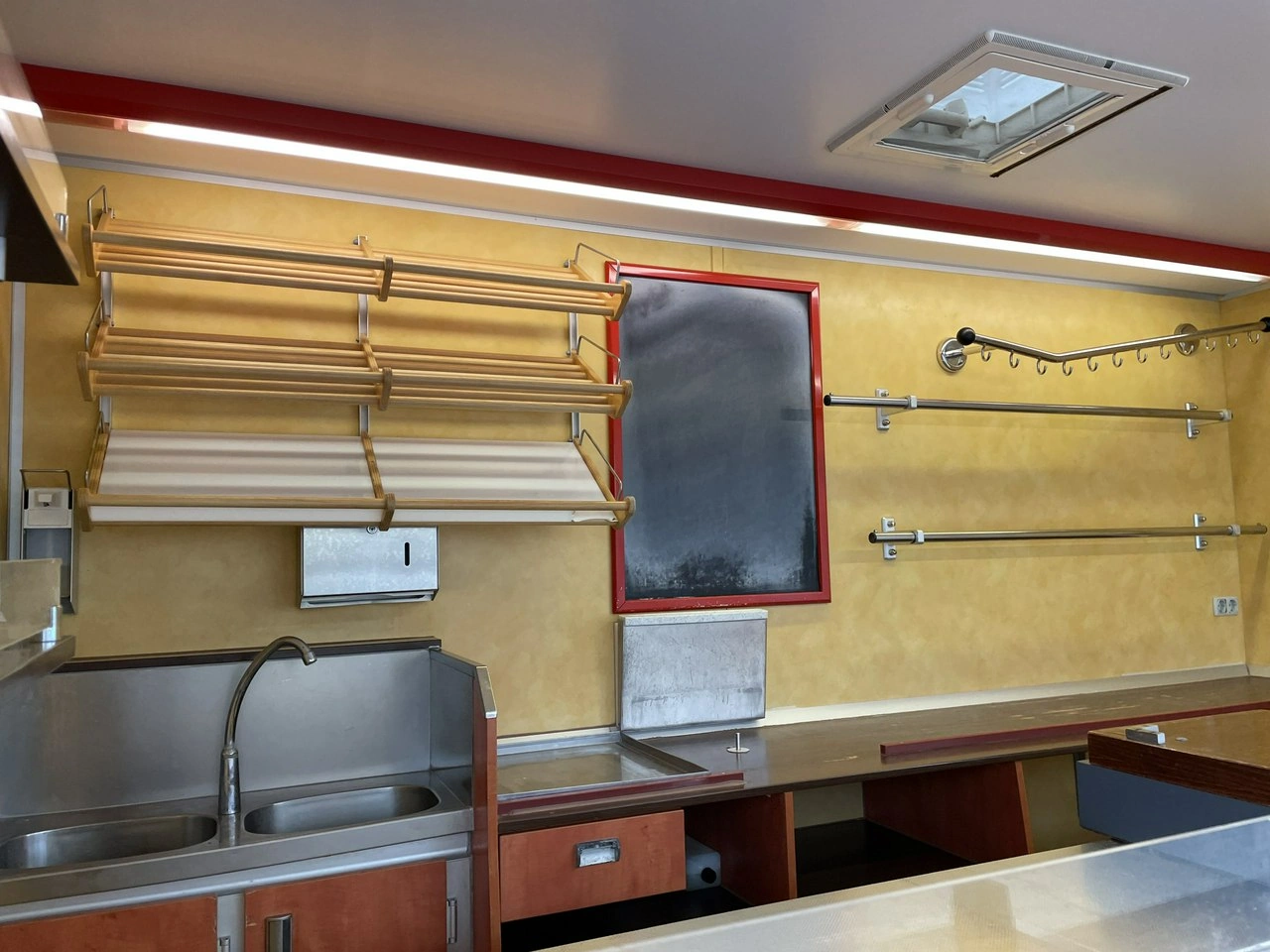 Mercedes Sprinter - Zdjęcie 1