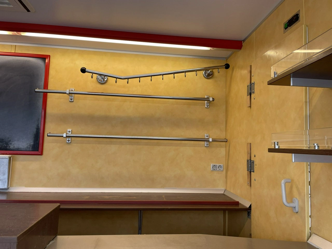 Mercedes Sprinter - Zdjęcie 27