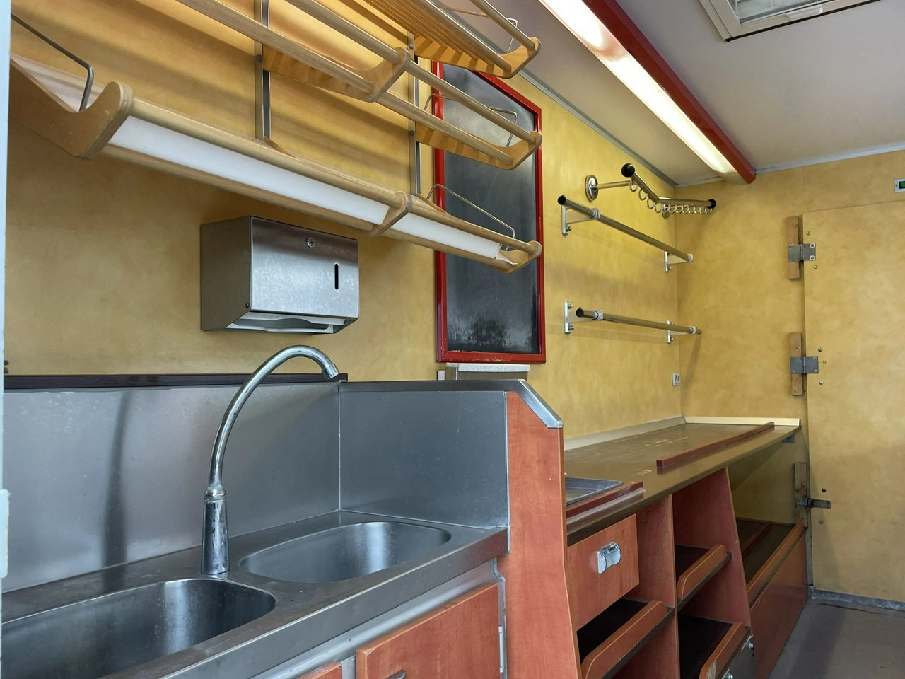 Mercedes Sprinter - Zdjęcie 3