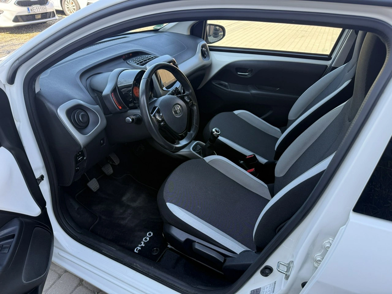 Toyota Aygo - Zdjęcie 19