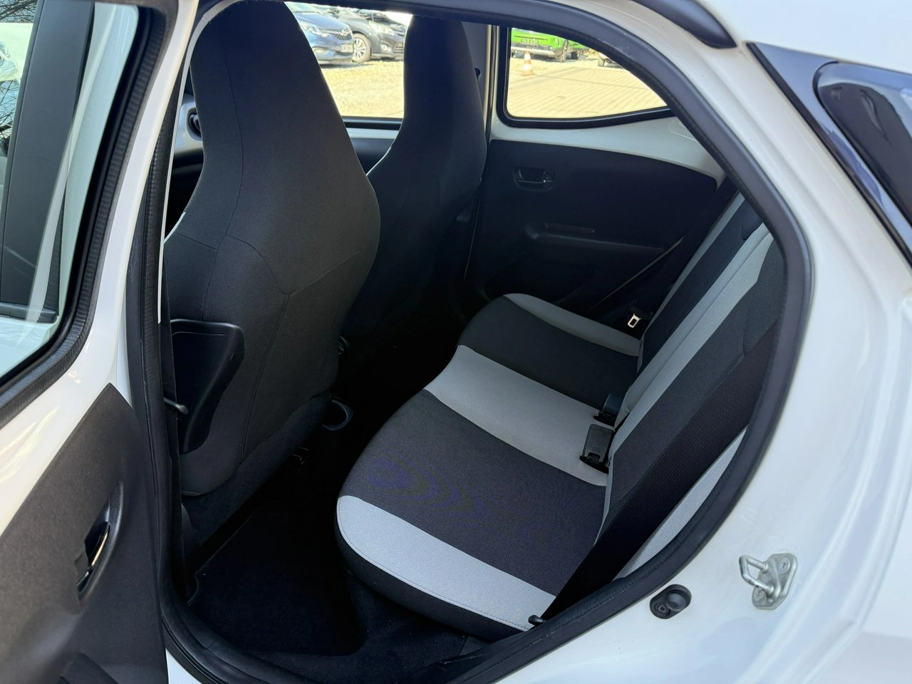 Toyota Aygo - Zdjęcie 22