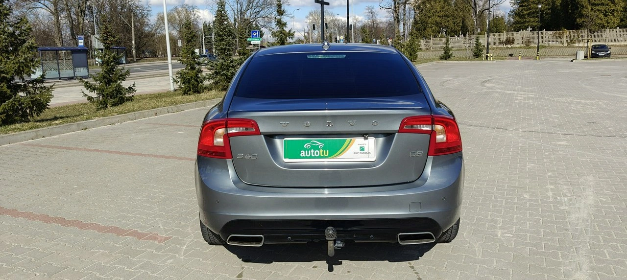 Volvo S60 - Zdjęcie 10