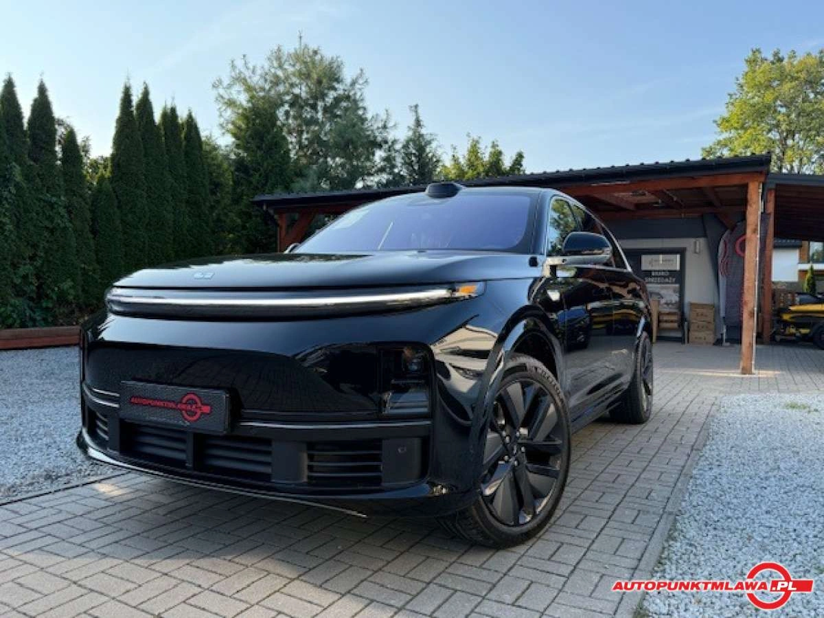 Li L7 - Główne zdjęcie