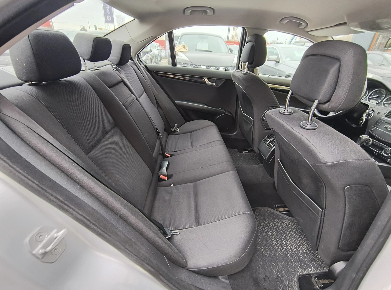 Mercedes C 180 - Zdjęcie 18