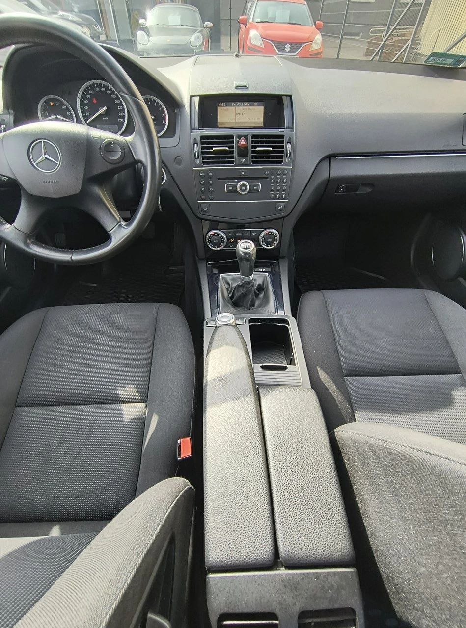 Mercedes C 180 - Zdjęcie 27