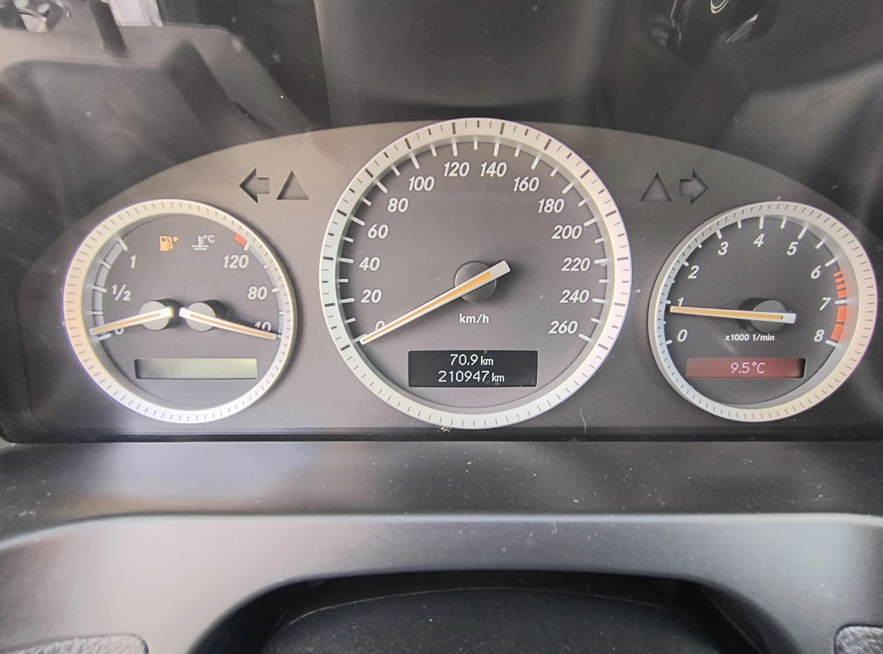 Mercedes C 180 - Zdjęcie 31