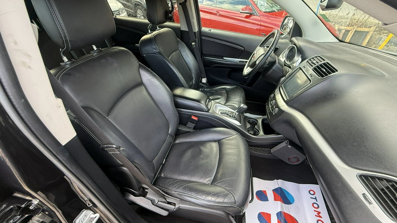 Fiat Freemont - Zdjęcie 11