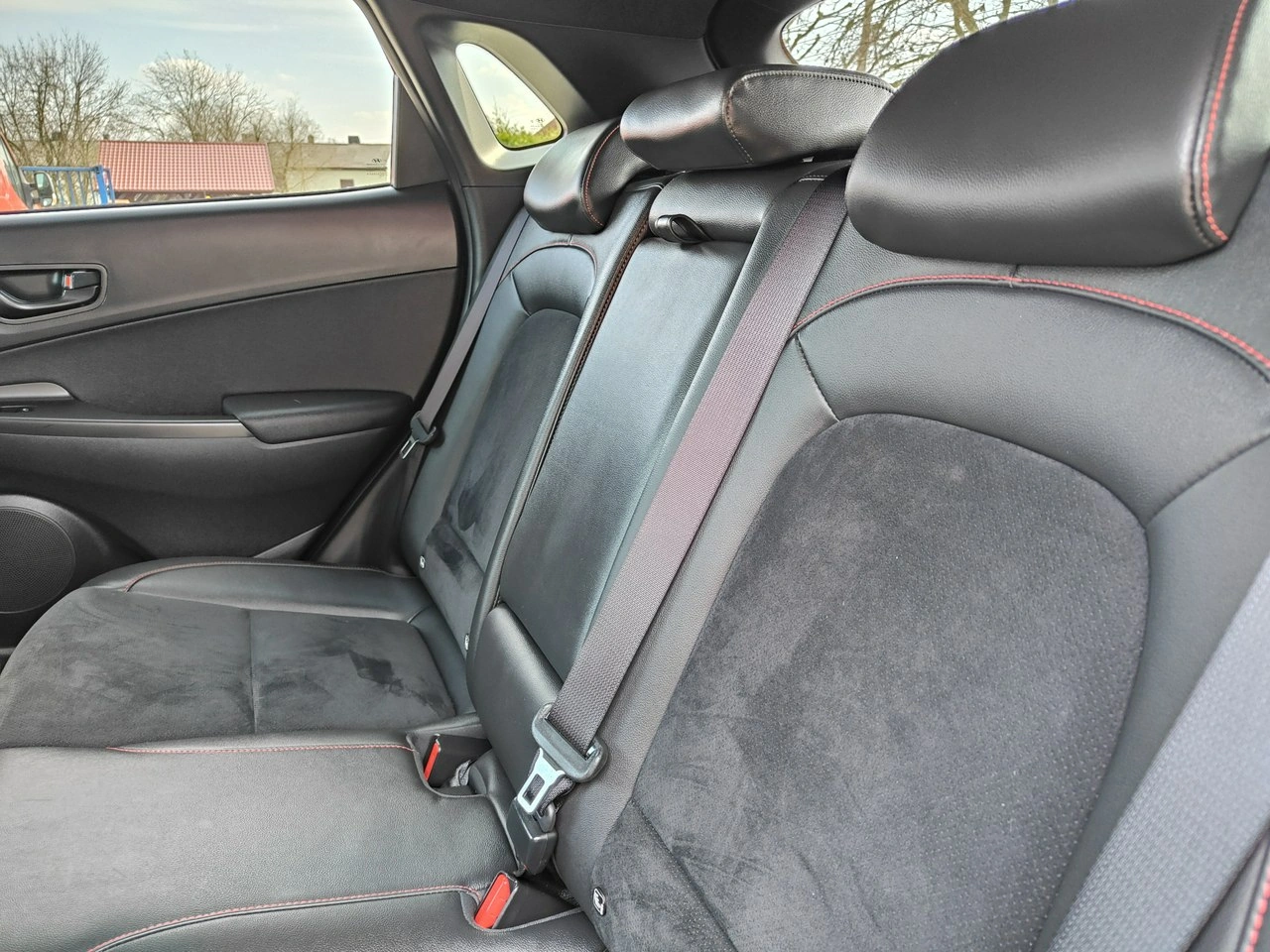 Hyundai Kona - Zdjęcie 27