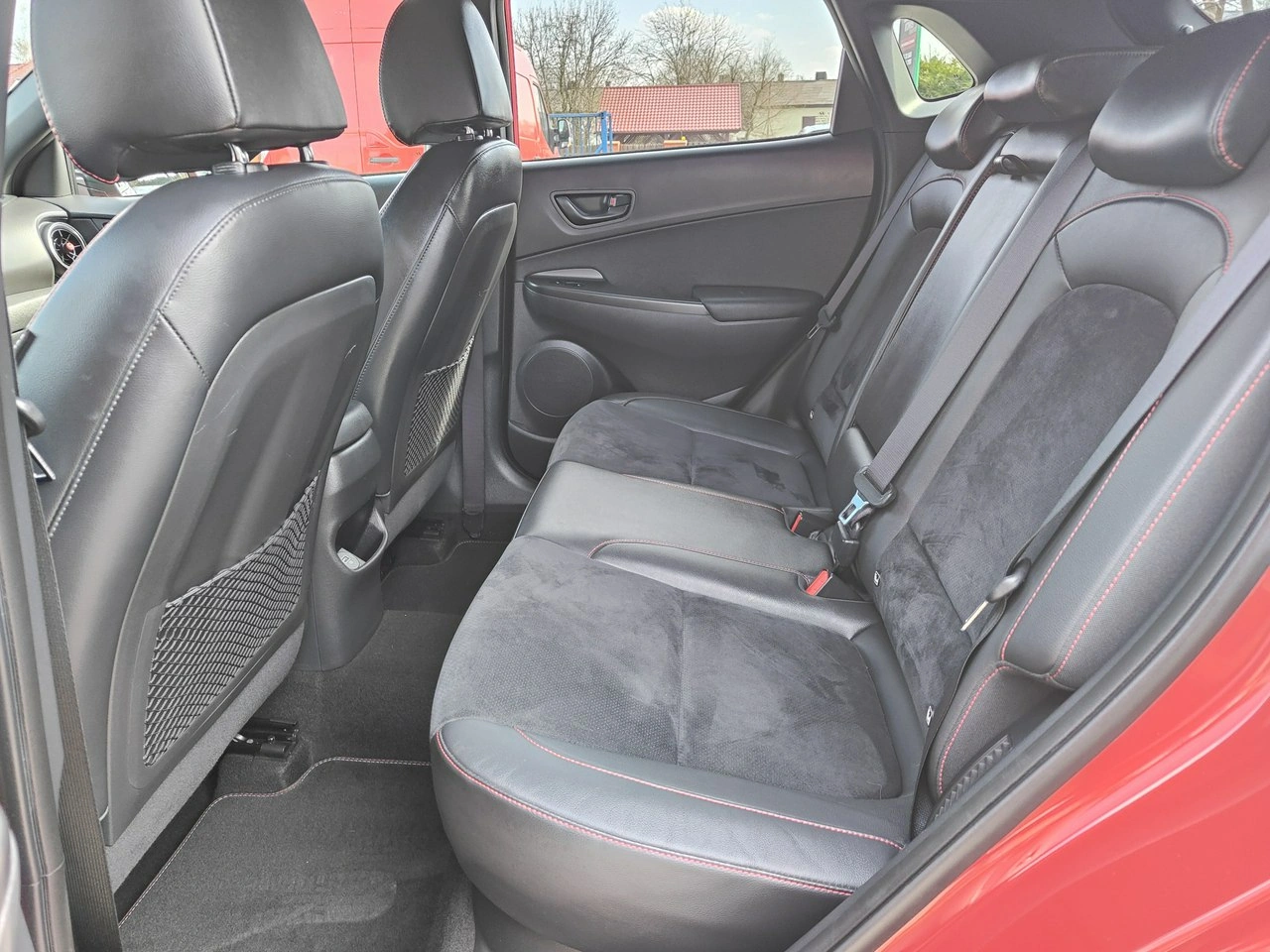 Hyundai Kona - Zdjęcie 28