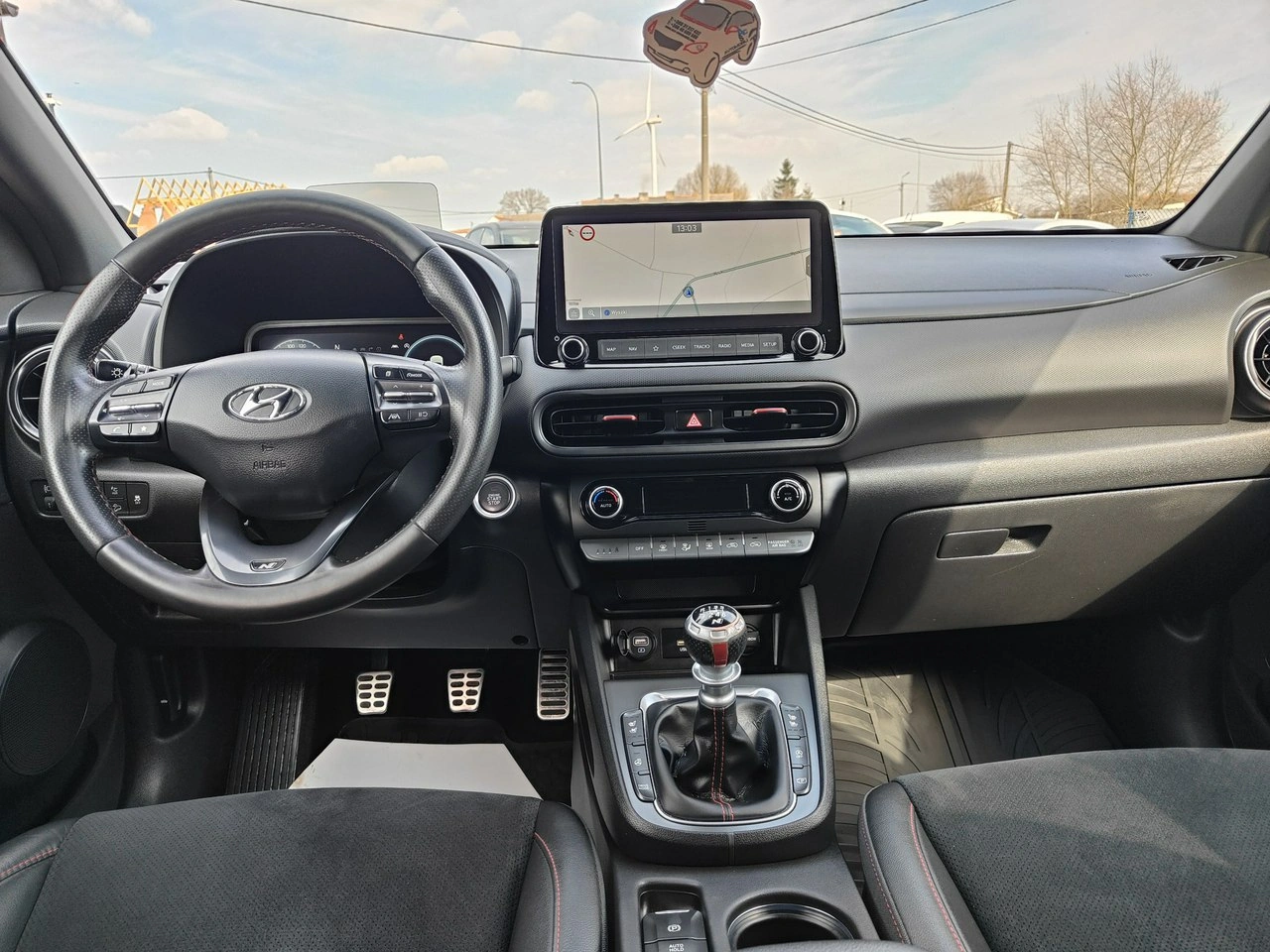Hyundai Kona - Zdjęcie 17