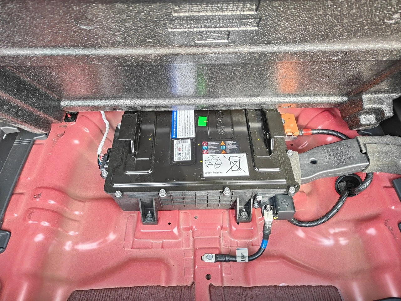 Hyundai Kona - Zdjęcie 30