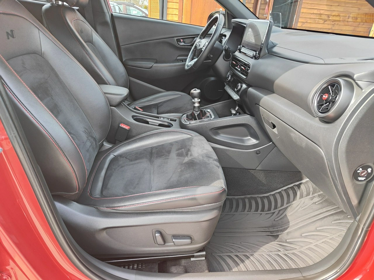 Hyundai Kona - Zdjęcie 22