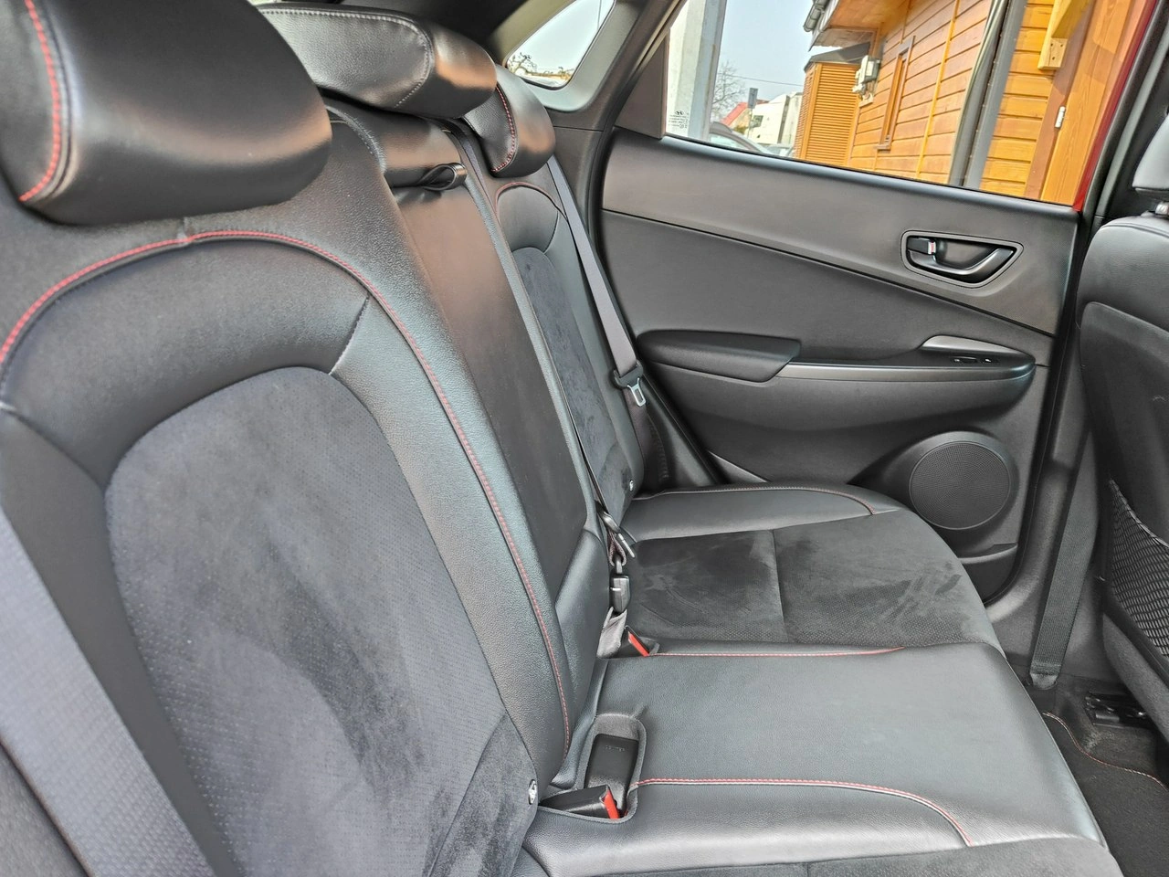 Hyundai Kona - Zdjęcie 24