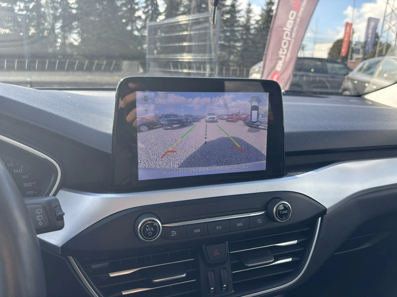 Ford Focus - Zdjęcie 23