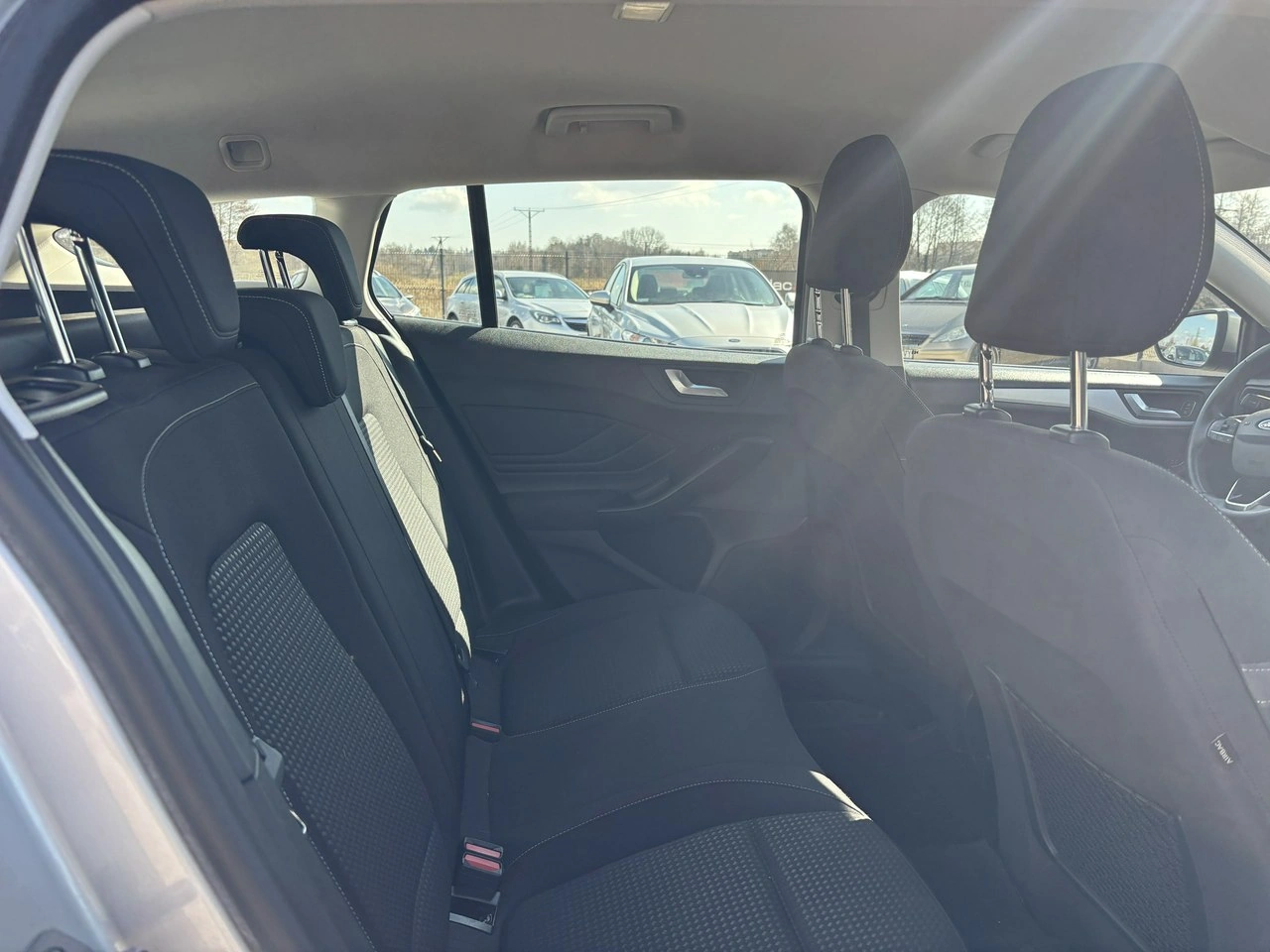 Ford Focus - Zdjęcie 33