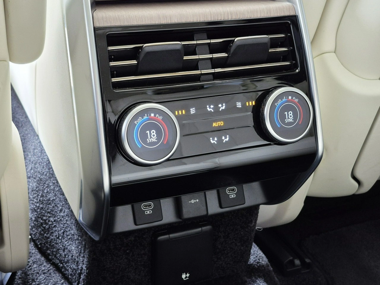 Land Rover Range Rover - Zdjęcie 24