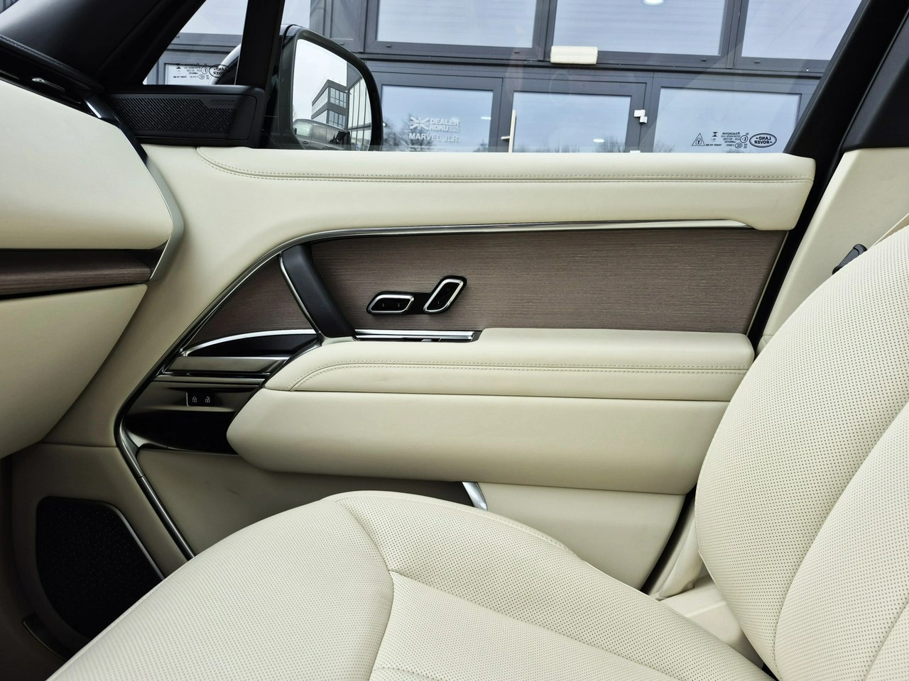 Land Rover Range Rover - Zdjęcie 36