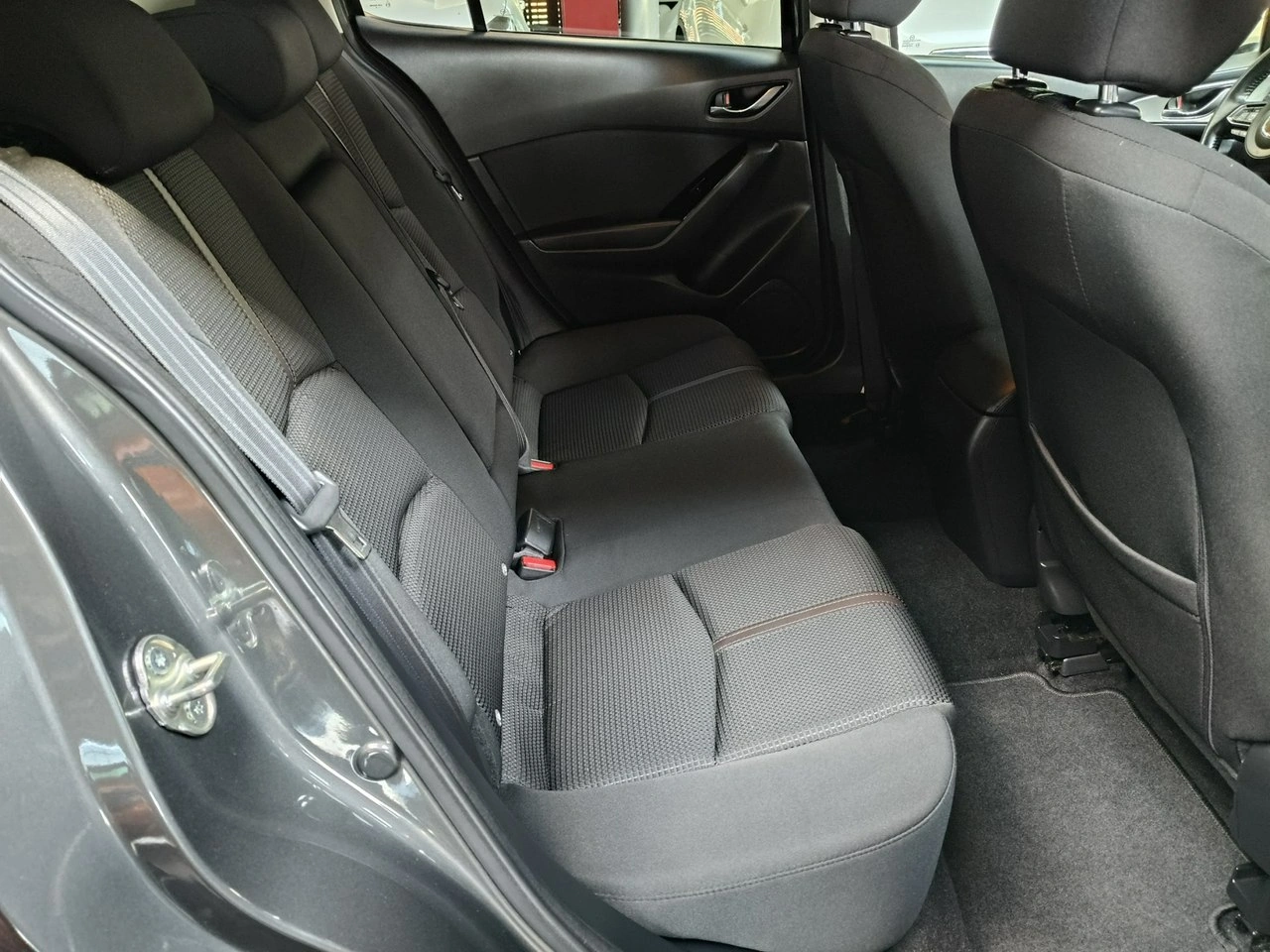 Mazda 3 - Zdjęcie 11